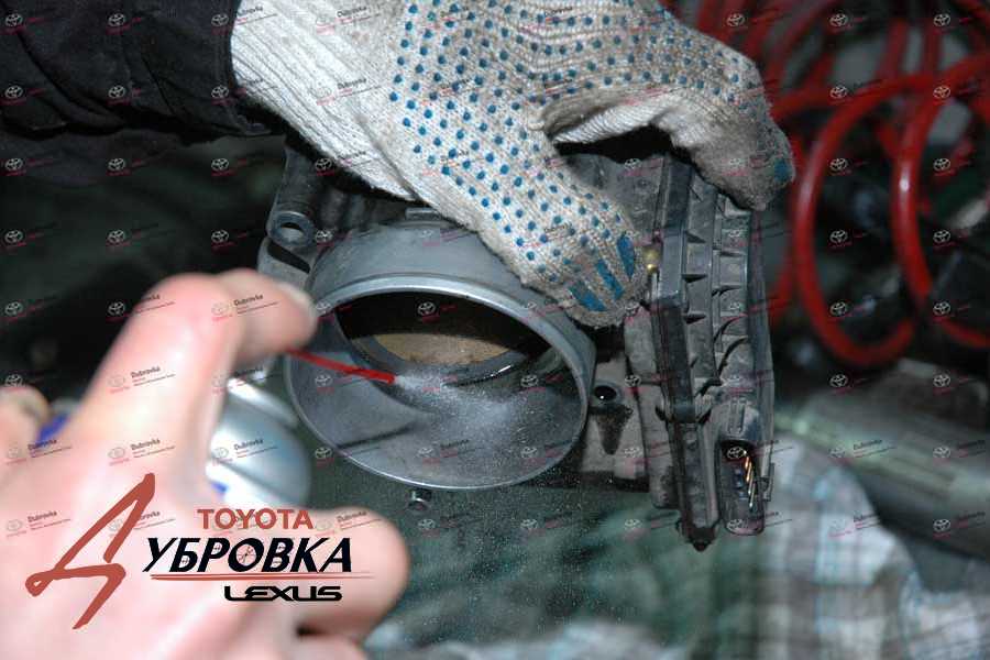 Очистка дроссельной заслонки Lexus LX 570