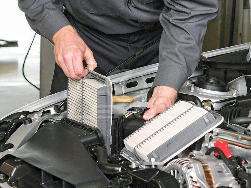 Замена воздушного фильтра двигателя Lexus